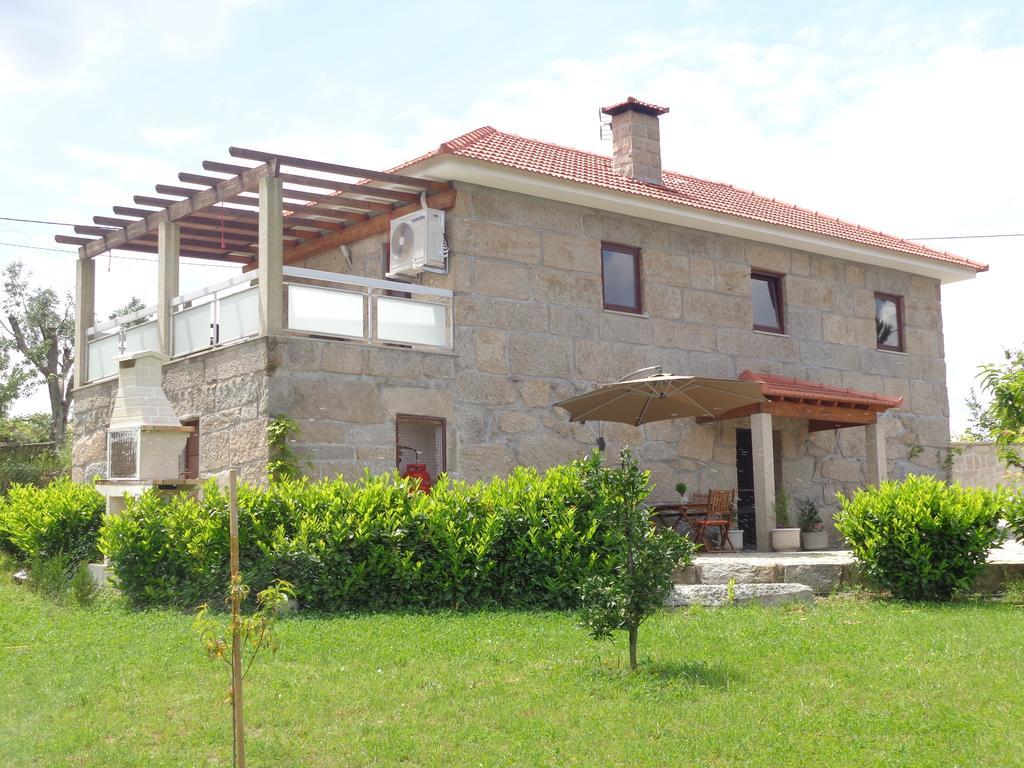 Gasthaus Bernardes House Castelo de Paiva Exterior foto
